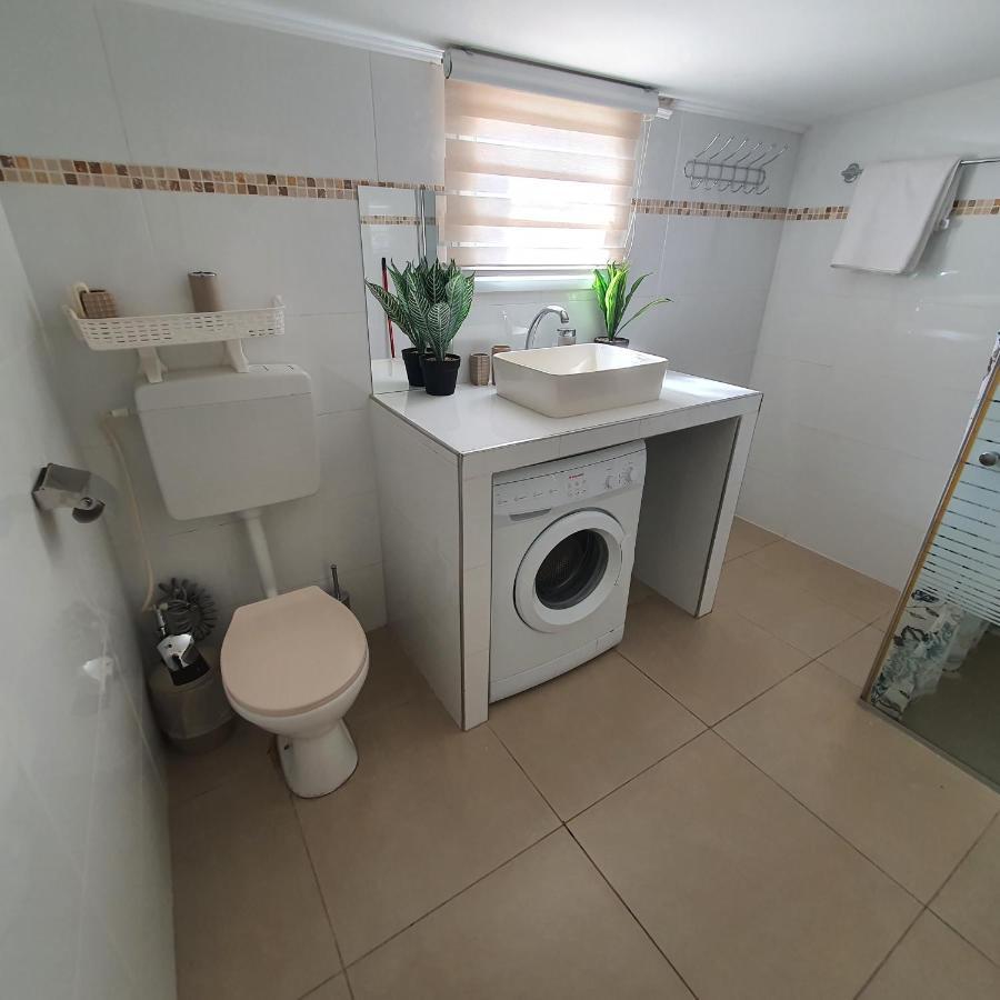 Barak Royal Suites 20 Sea View - ג'קוזי בחצר ומרפסות עם נוף לים Eilat Exterior foto